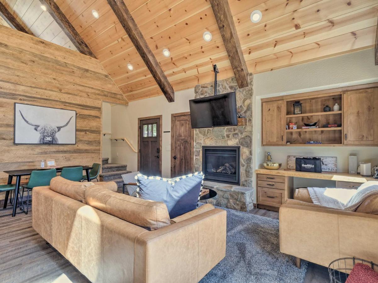 Luxury Retreat Custom Mi-Wuk Village Cabin! Luaran gambar
